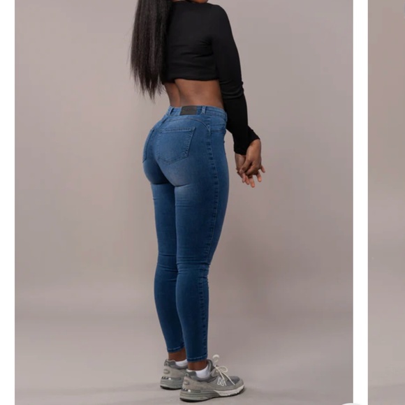 Fitjeans Contour Mid Waisted - Azure Blue - Picture 9 of 13